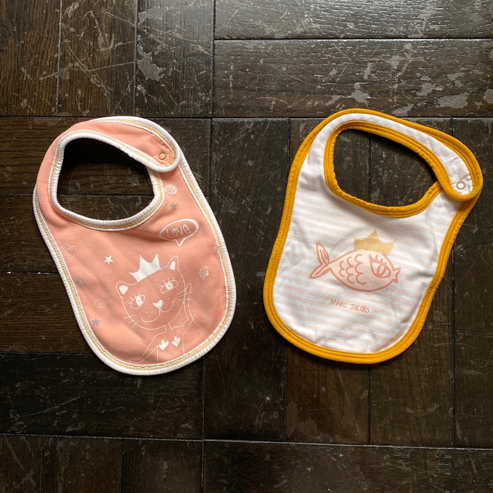 Little mark Jacobs baby bibs
